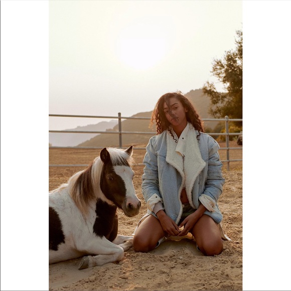 NEW FREE PEOPLE TWISTED HEART COZY DENIM JACKET - Picture 6 of 11